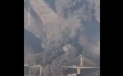 米軍がイランの橋を攻撃、8人が死亡、95人が負傷