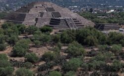 メキシコのテオティワカン遺跡で男が銃を発砲、カナダ人観光客が死亡【動画】