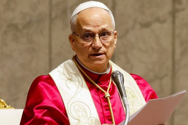 トランプ大統領、戦争に反対するローマ教皇を痛烈に批判