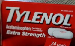 妊娠中にアセトアミノフェンを服用しても、子供の自閉症には影響なし