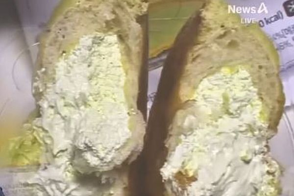 韓国の人気メロンパン、ウンチのような臭いがすると苦情が殺到