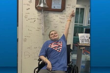希少がんを克服した14歳少年、“一度きりの願い”でホームレス支援を選ぶ