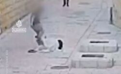 エルサレムでユダヤ人の男がカトリックの修道女を襲撃、動画が拡散