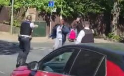 英で2人のユダヤ人が刺される事件が発生、警察がテロ警戒レベルを引き上げ