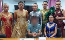 タイの男性警察官、女装してダンスグループに成りすまし、覚醒剤の密売人を逮捕