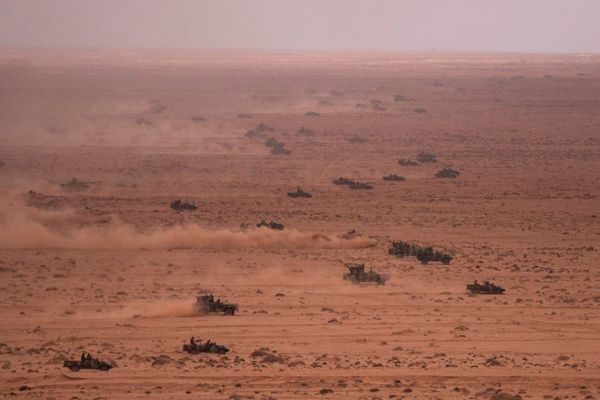 モロッコで行方不明だった米軍兵士の遺体を発見、もう1人を捜索中