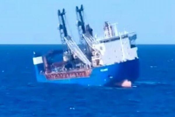 スペイン沖で沈没したロシアの貨物船、北朝鮮向けの原子炉を積んでいた可能性
