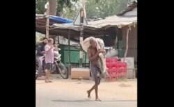 インドの部族男性、姉の骸骨を銀行に担ぎ込み死亡を証明、口座からの出金を求める