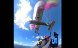 パラグライダーが飛行機に引っ掛けられて墜落、自撮りした映像が恐ろしい