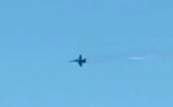 米軍の戦闘機がワシントン州の山に墜落、山火事が発生【動画】