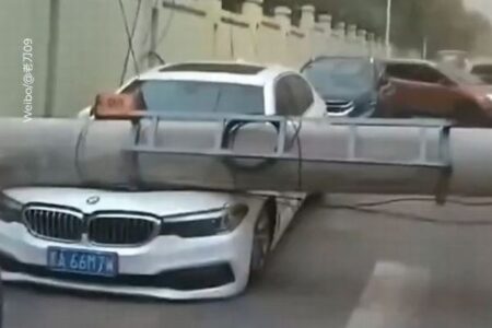 中国東北部で猛烈な砂嵐、倒木や送電線の損傷など被害