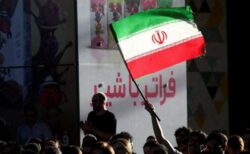 イランの凍結資産の解放で合意、石油化学製品の制裁も緩和