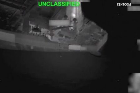 米とイランが攻撃の応酬、停戦交渉が危機