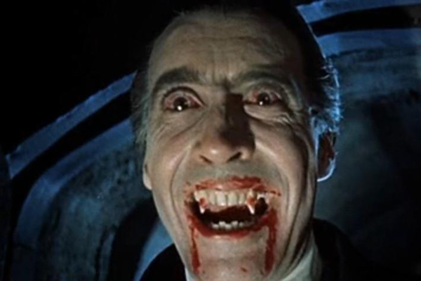 気絶者を出した1958年の映画ドラキュラのシーンが復活、アメリカで近日公開