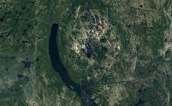 アマチュア天文家がカナダで偶然発見、3億9000万年前のクレーターである可能性