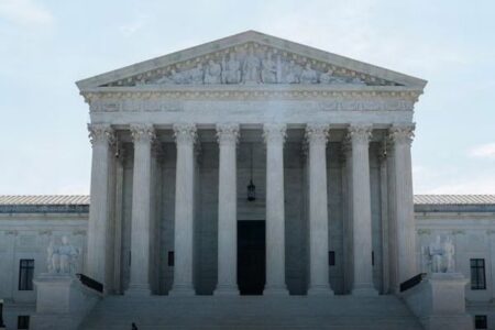 米最高裁、トランプ氏による出生地主義廃止の大統領令を違憲と判断