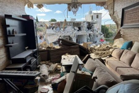 イスラエル軍、レバノン南部やガザ地区へも攻撃を継続
