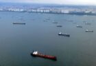 オーストラリアの海岸に謎の球体、複数漂着