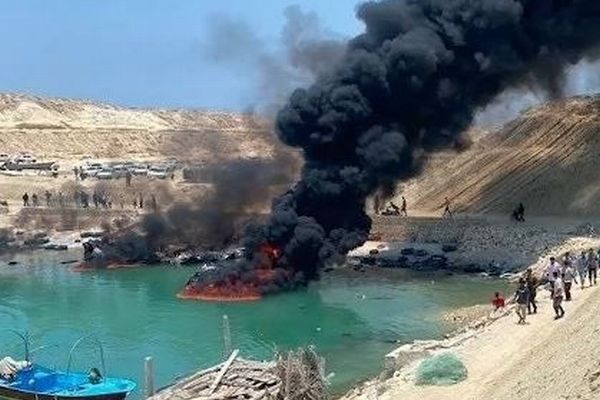 米軍がイラン各地を空爆、イランも中東諸国の軍事基地をミサイルで攻撃