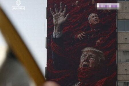 米軍が12日連続でイランを攻撃、トランプ大統領は橋や発電所を攻撃すると再び脅迫