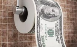 米国でトイレットペーパーが高騰する見通し、カナダとの貿易戦争が影響