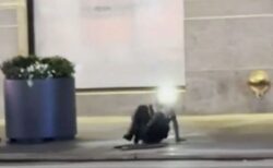 ニューヨーク市のマンホールから出てきた3人の男、警察が捜査を開始