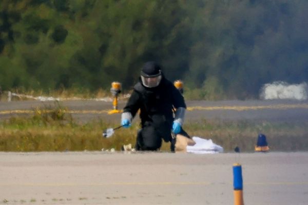 ドイツの空港で爆発物を搭載したドローンを発見、ロシアによる工作か？