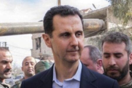 シリアの裁判所、アサド前大統領とその弟に死刑判決を下す