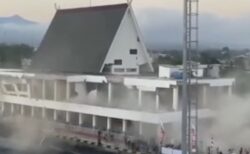 インドネシアでM7.7の地震が発生、少なくとも47人が死亡