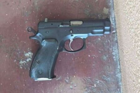 タイの学校で銃乱射事件が発生、中学生の生徒が8人を殺害