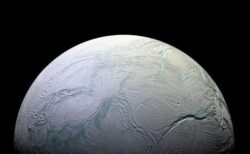 地球の微生物が土星の衛星でも生存できる可能性、模擬環境で実験