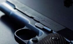 ミシガン州の保育所で幼児が拳銃を所持、両親が起訴される見込み
