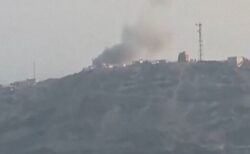 「フーシ派」がイエメンの大統領宮殿を攻撃、少なくとも5人が死亡