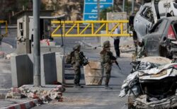 イスラエル軍がヨルダン川西岸地区で作戦を展開、2200人のパレスチナ人を強制退去