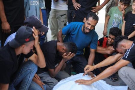 イスラエル軍がガザ地区を攻撃し、8人のパレスチナ人を殺害