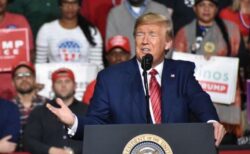 「トランプを撃とう！」ニュースのコメント欄で、殺害予告をした男を逮捕