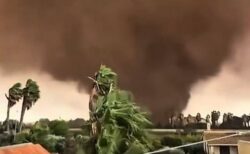 イタリアのシチリア島で巨大な竜巻が発生、車両や建物に被害