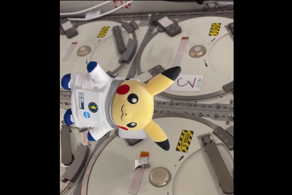 ピカチュウ、国際宇宙ステーションに乗務する