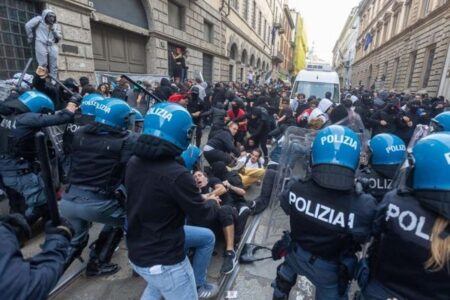 フランスなどのデモがヨーロッパに波及、生活費高騰や住宅問題で抗議